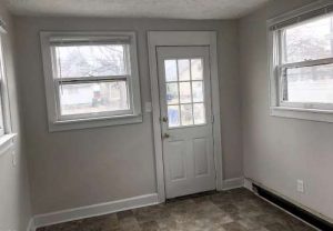 Office Space/Mudroom in Back