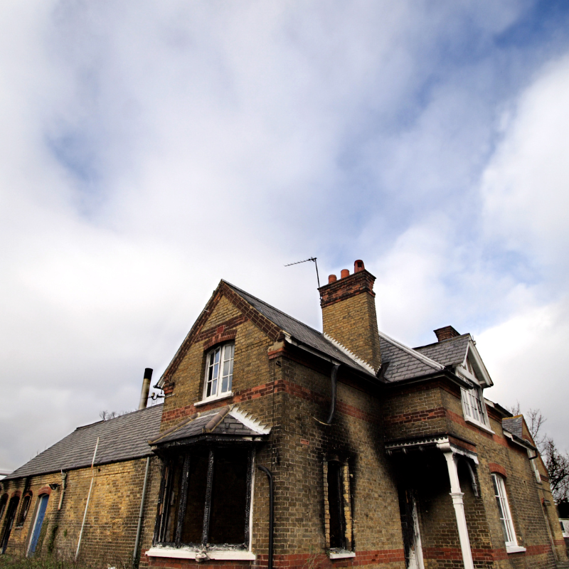 how to sell a fire damaged house in [market_city]